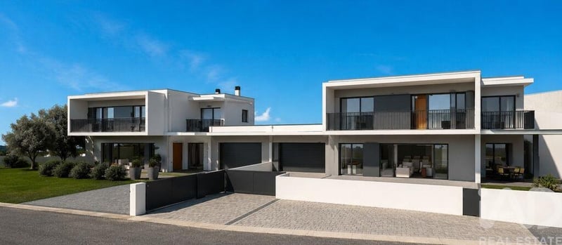 House in Maceira - view 1