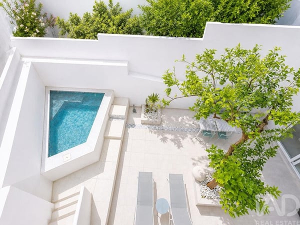 House in Moncarapacho - view 1