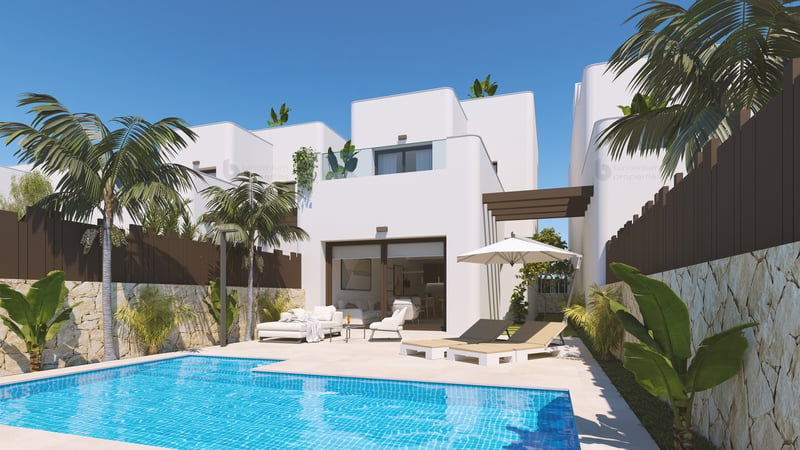 Villa in Mil Palmeras - view 1