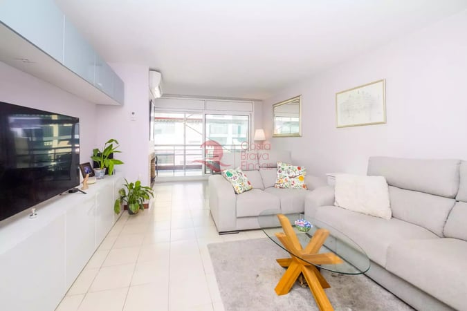 Apartment in Sant Joan de Palamos - view 1