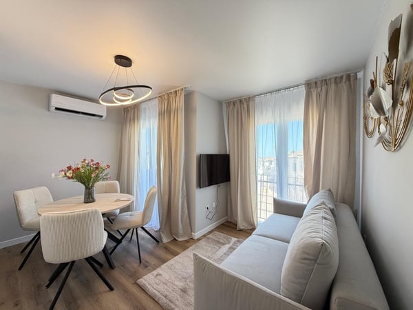 Apartment in San Miguel de Salinas - view 1