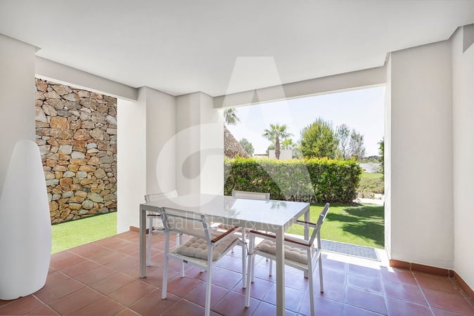 Apartment in Desamparados - view 1