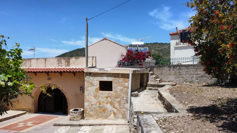 House in Chania - view 1