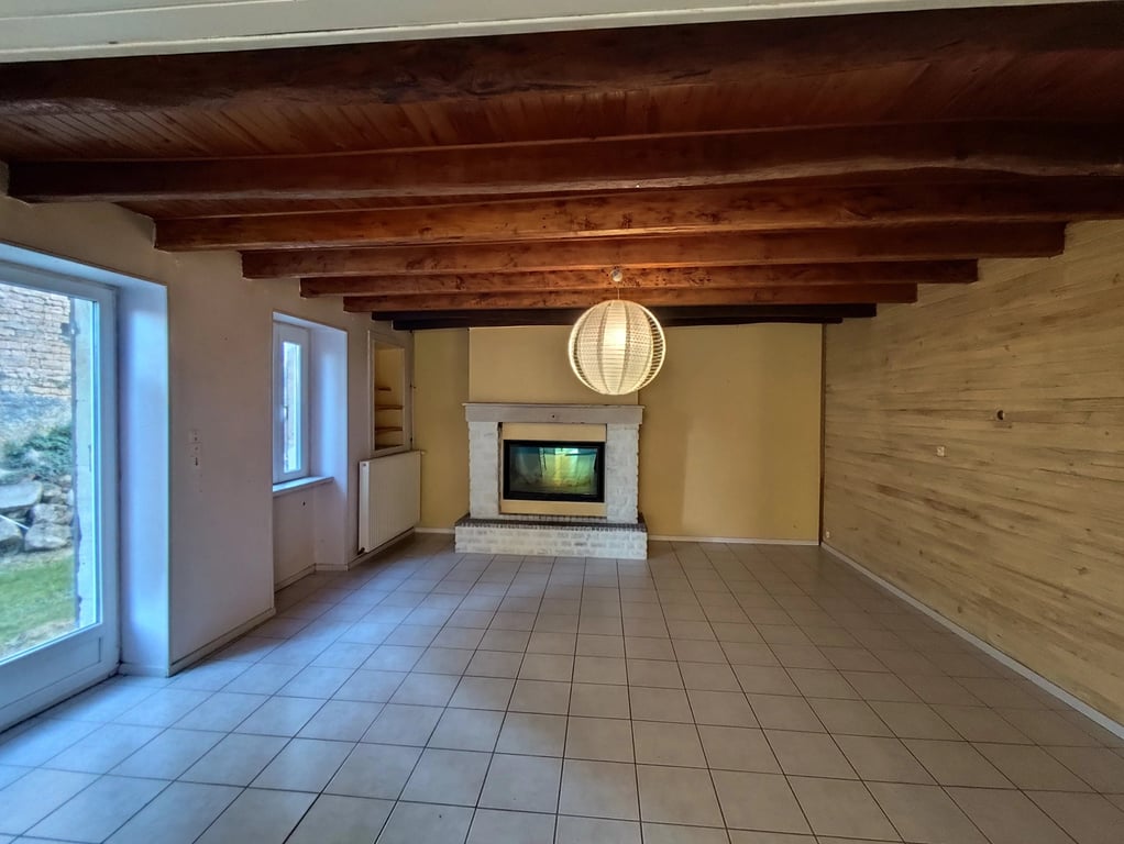 House in Tillou - Image 3