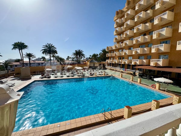 Apartment in Playa de las Americas - view 1
