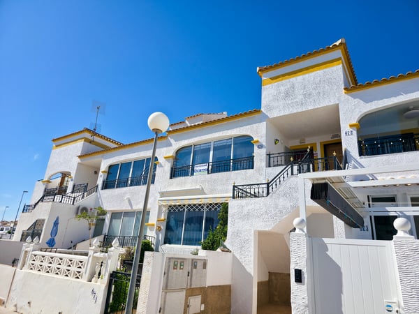 Penthouse in Los Montesinos - view 1