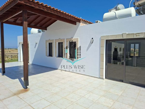 Apartment in Tersefanou - view 1