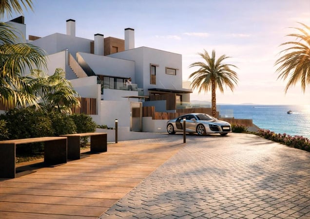 House in La Linea de la Concepcion - view 1