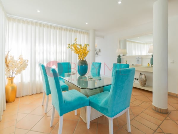 Apartment in Quarteira - view 1