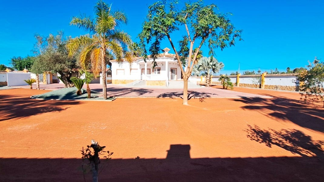 Villa in Catral