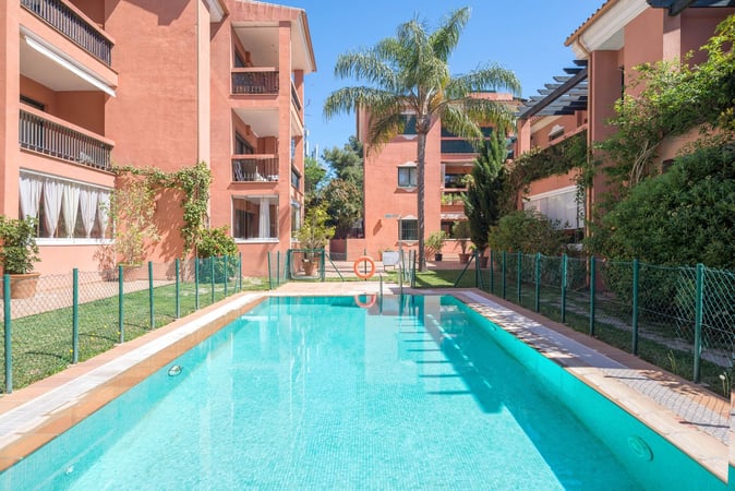 Apartment in Artola - view 1