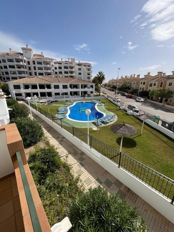 House in Dehesa de Campoamor - Image 3