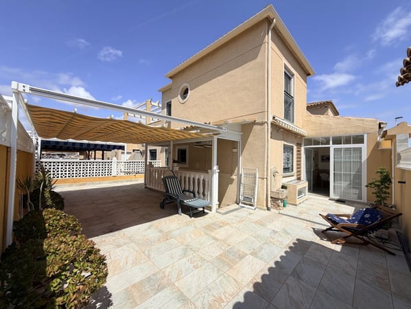 House in Torrevieja - view 1