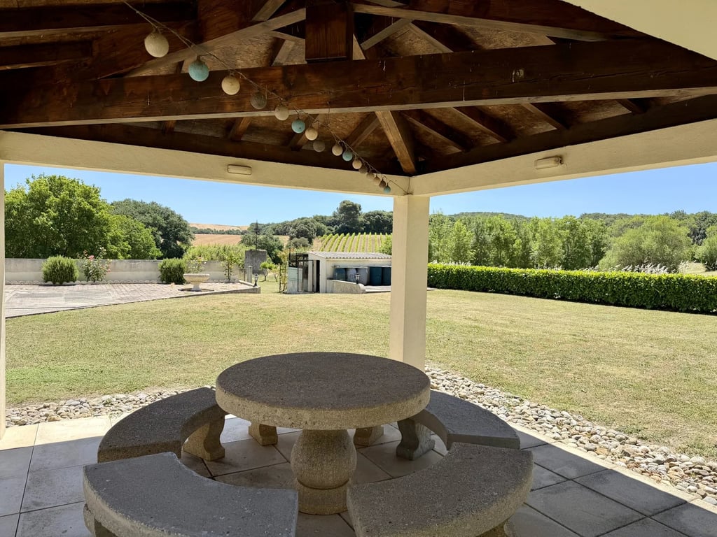 House in Alairac - Image 3