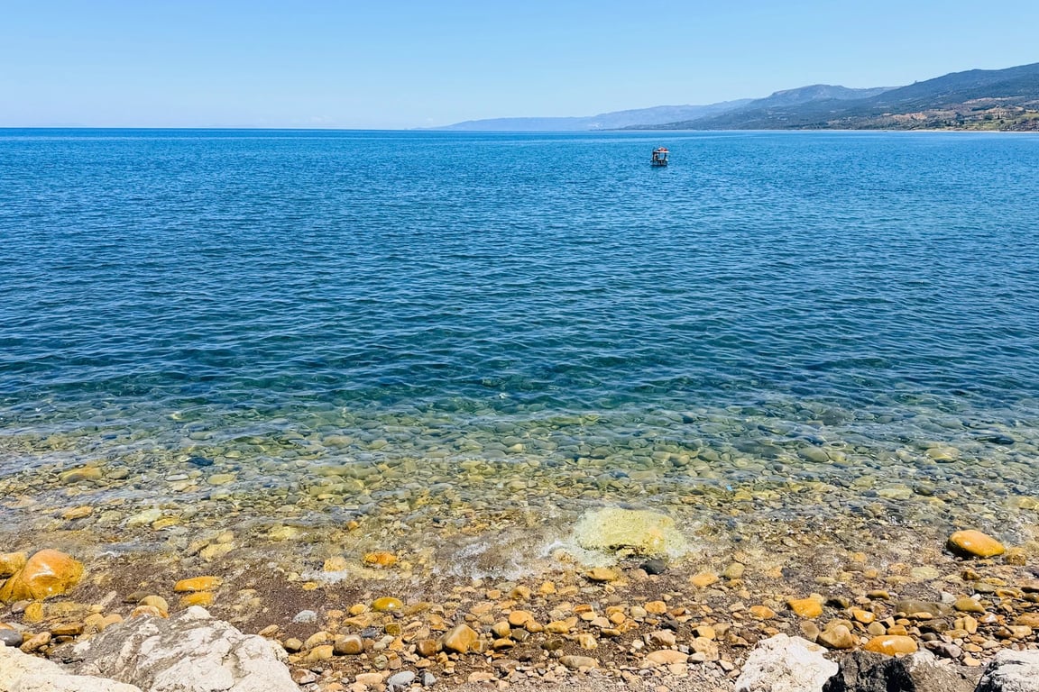 Apartment in Marina di Caronia - Image 2