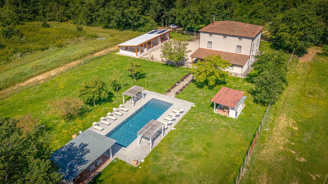 Villa in Gropina - Image 3