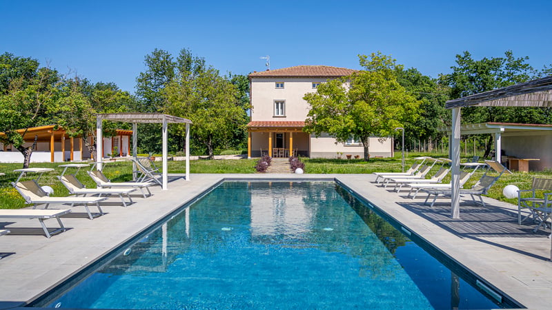 Villa in Gropina - view 1
