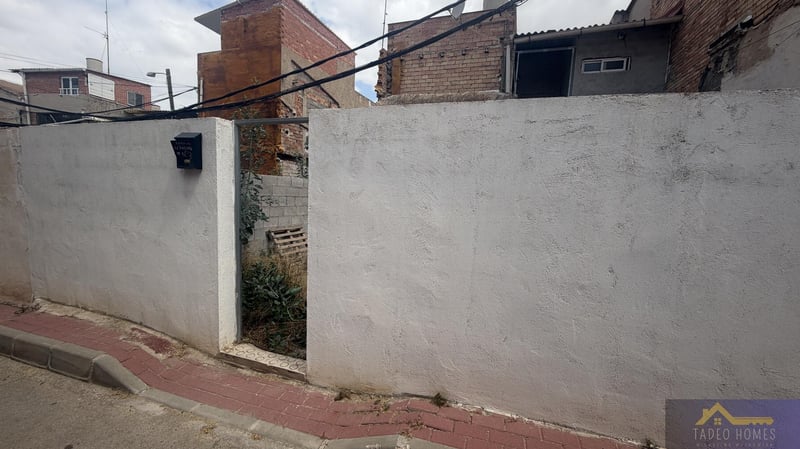 Land in Churra - view 1