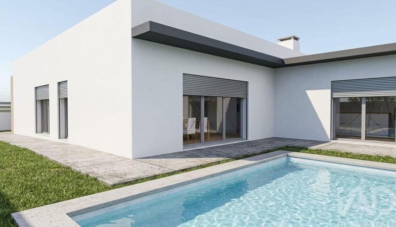 House in Quinta do Anjo - view 1