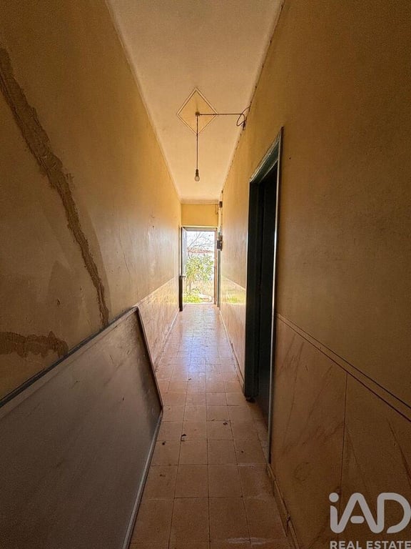 House in Faro