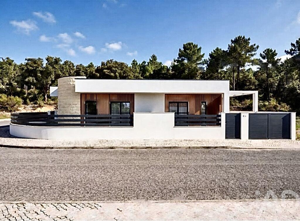 House in Fernao Ferro