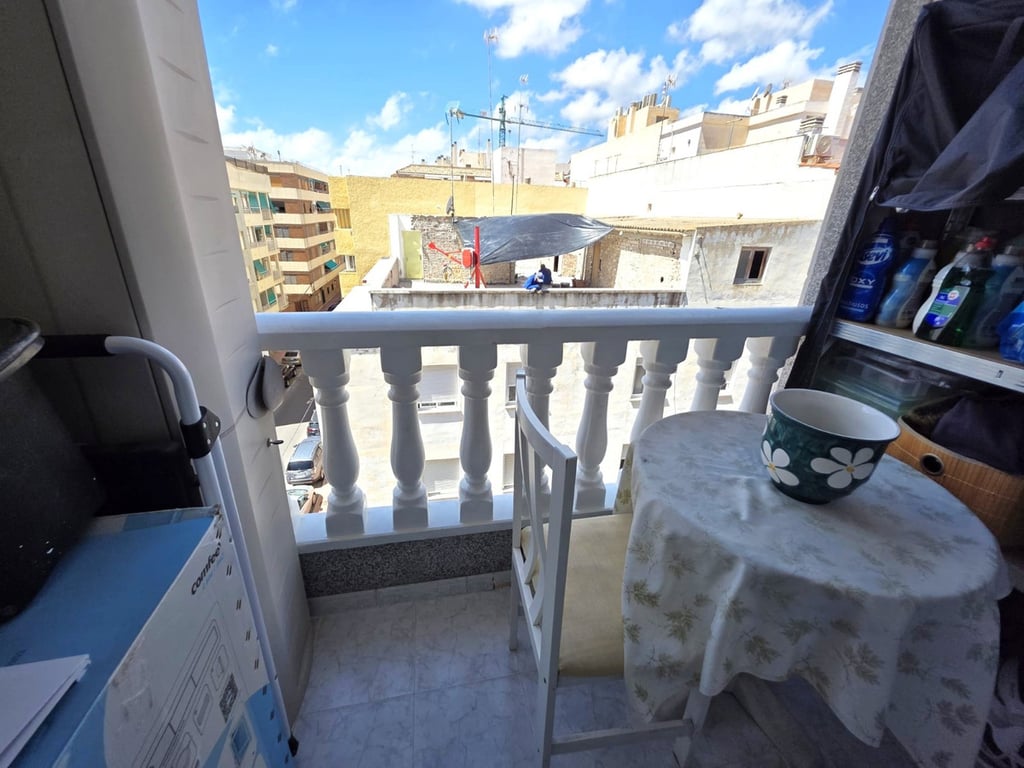 Apartment in Torrevieja - Image 3