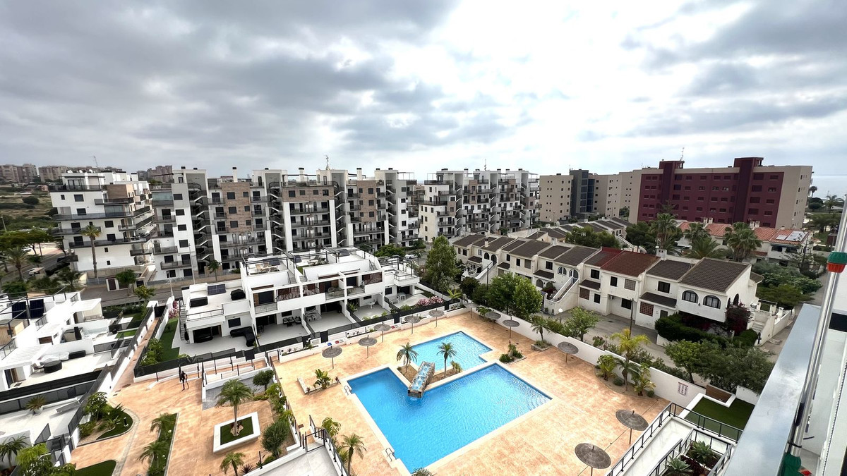 Apartment in Mil Palmeras