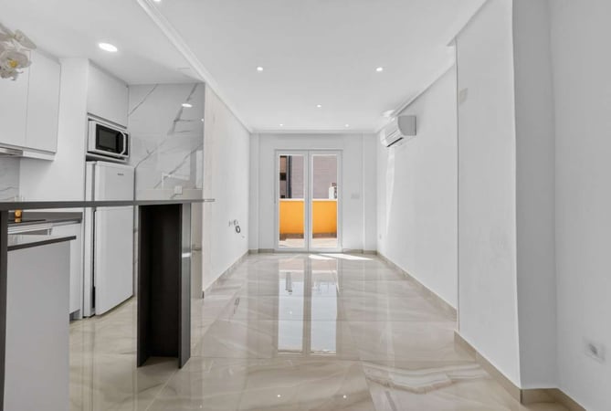 Apartment in Torrevieja - view 1