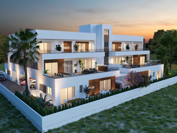 House in Frenaros - view 1