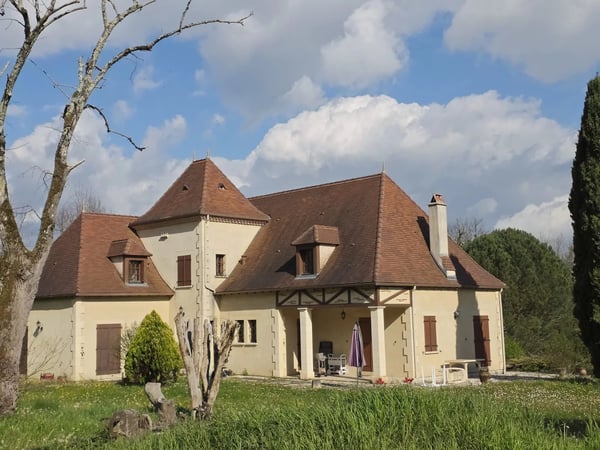 House in Lauzun - view 1