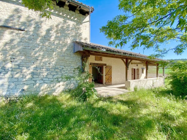 House in Monflanquin - view 1