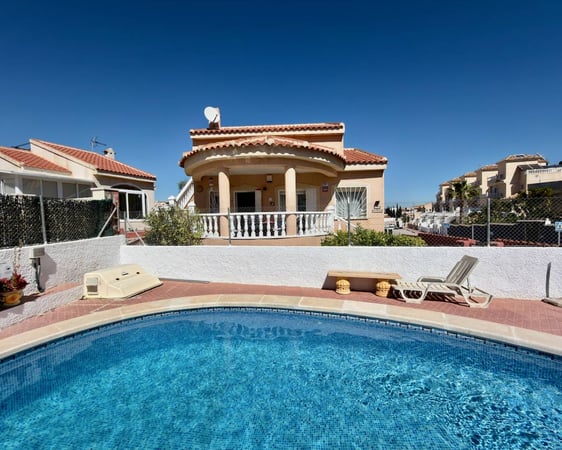 Villa in Rojales - view 1