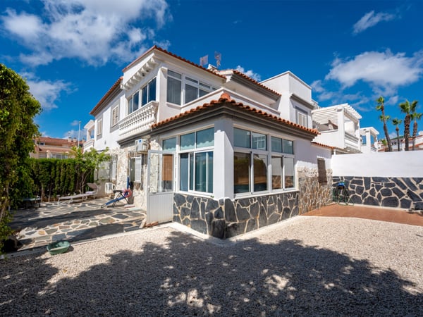 House in Urbanizacion los Balcones - view 1