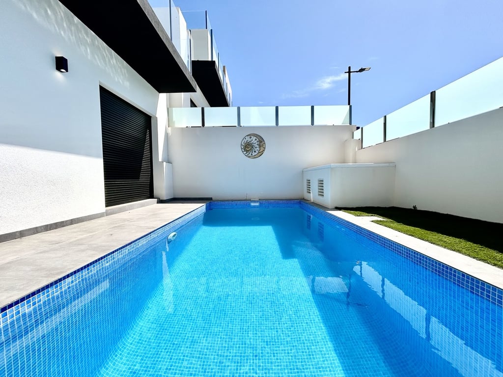 Villa in Villamartin - Image 2