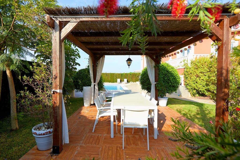 Villa in Ciudad Quesada - Image 2