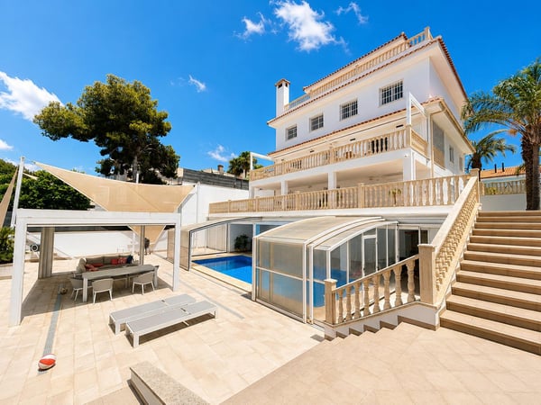 Villa in Dehesa de Campoamor - view 1