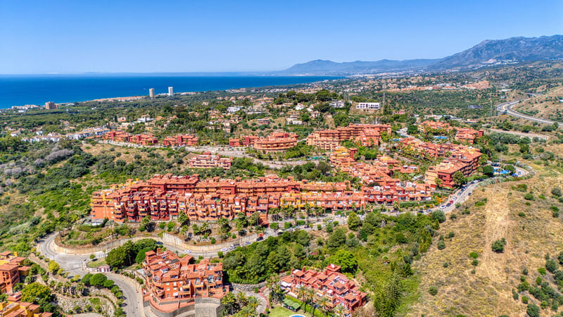Apartment in Artola - view 1