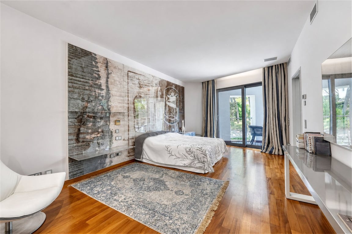 Villa in Marbella - Image 3