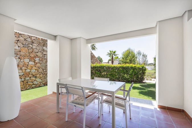 Apartment in Desamparados - view 1