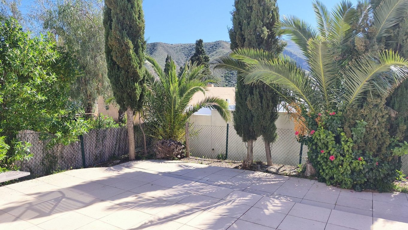 House in Cortijo Grande - Image 3