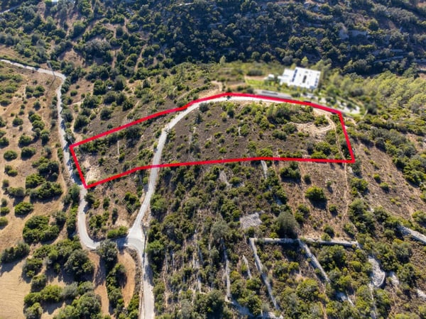 Land in Loule - view 1