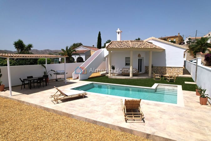 Villa in Arboleas - view 1