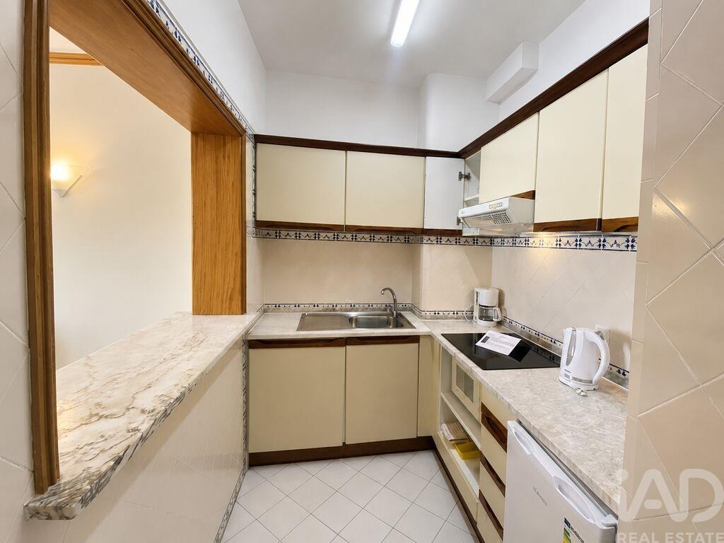 Apartment in Oura - Image 3