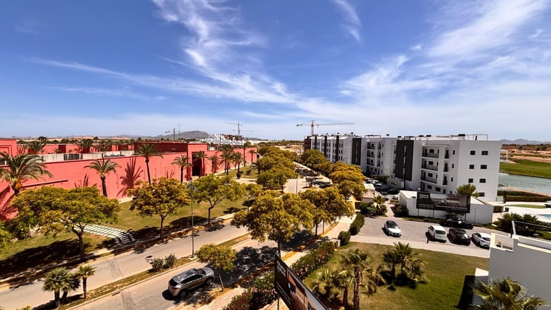 Apartment in Pareton - view 1