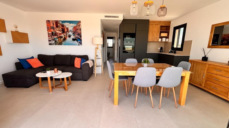 Apartment in Pareton - view 1