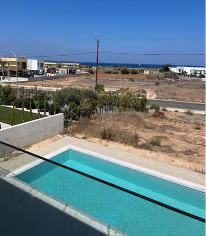 Villa in Protaras - Image 2