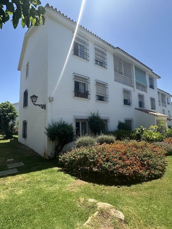 Apartment in Marbella - view 1
