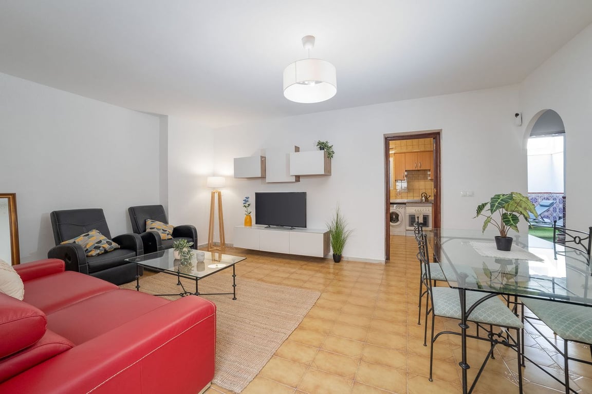 Apartment in Fuengirola - Image 2