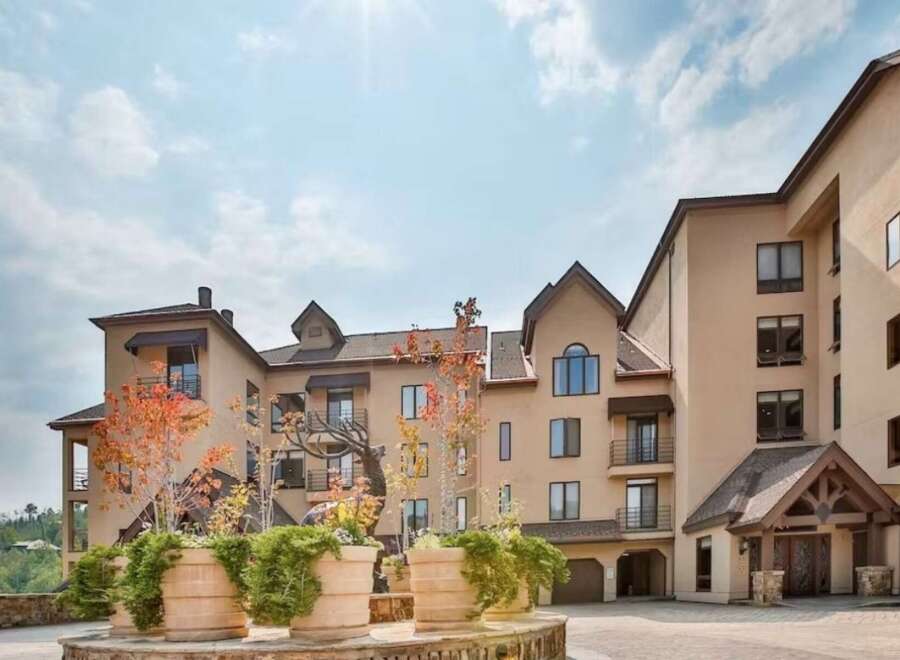 House in Snowmass Village - Image 3