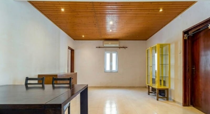 Apartment in Alges - view 1